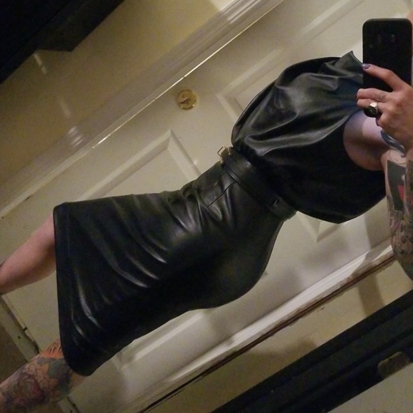 Hold for @ashleylundgren 😎 - Picture 2 of 6